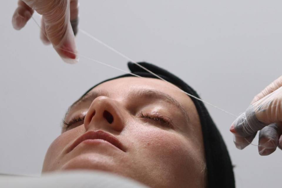 Serviço de brow & Lash