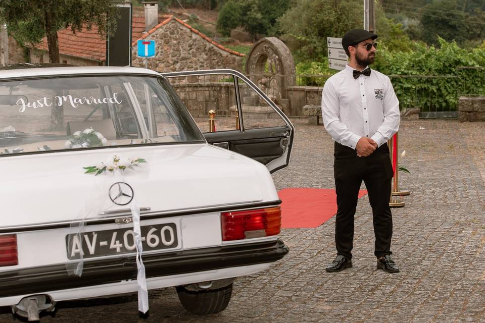 Mercedes w115