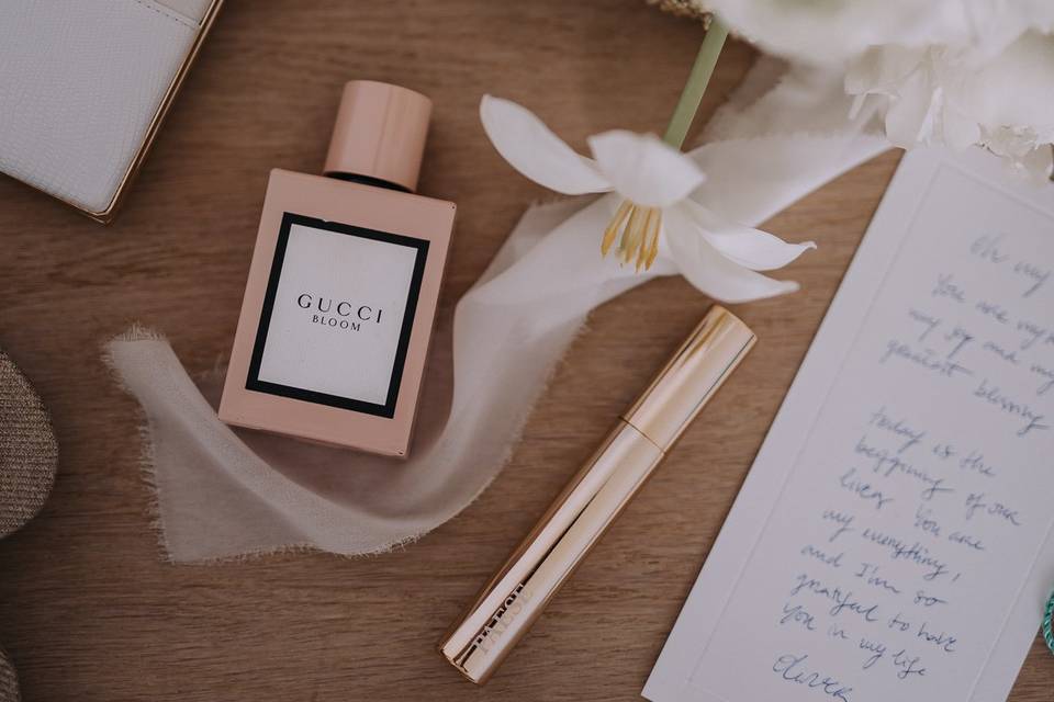 EDITORIAL PWW&GATO CINZENTO