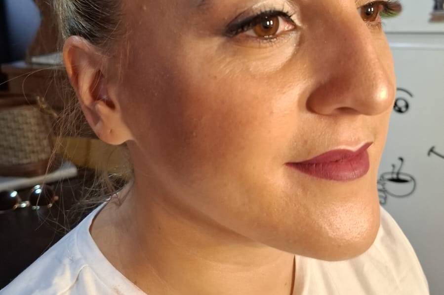 Make up NOIVA