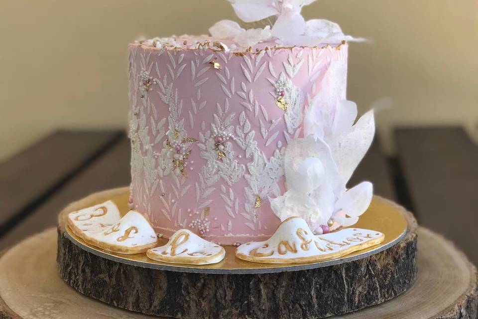 Pink cake