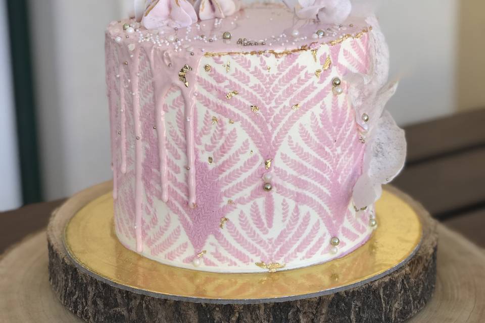 Pink cake 2