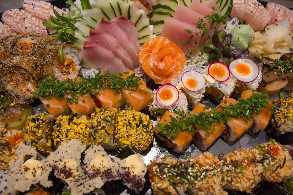 Sushi Wedding