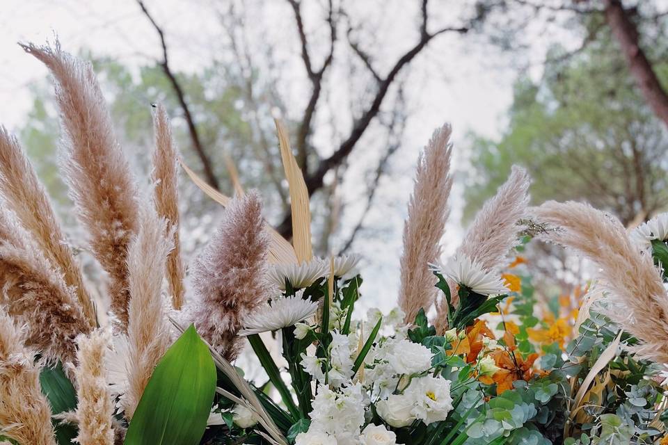 Detalhe Vaso de barro Floral