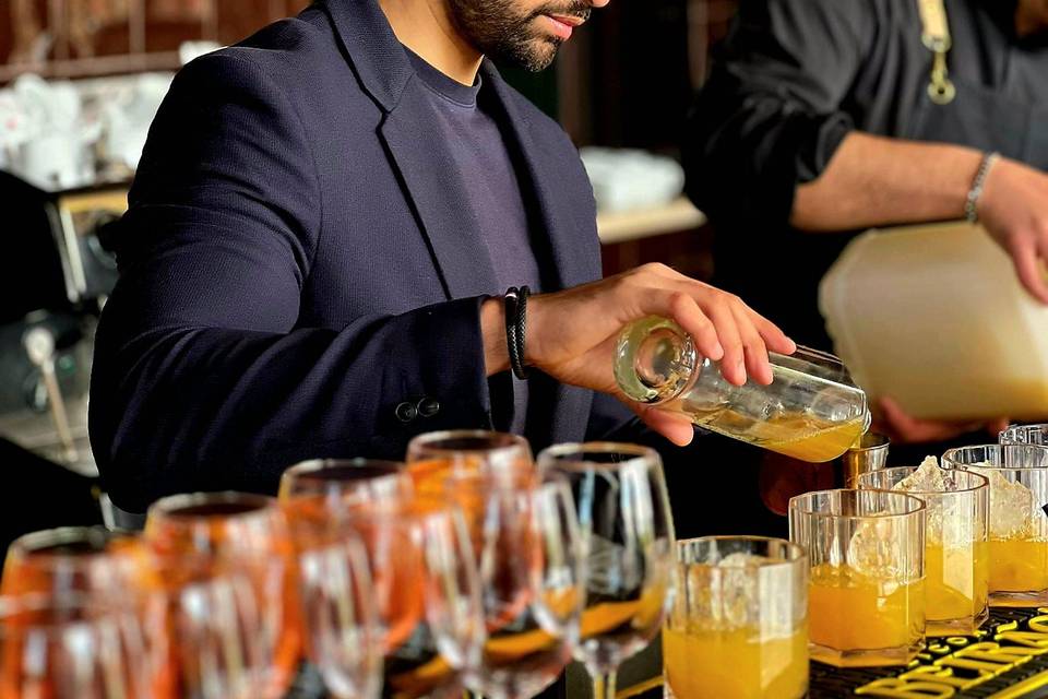 Sipple Bar Events