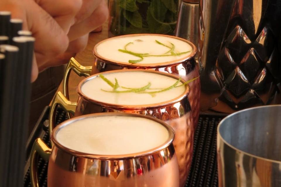 Sipple Bar Events