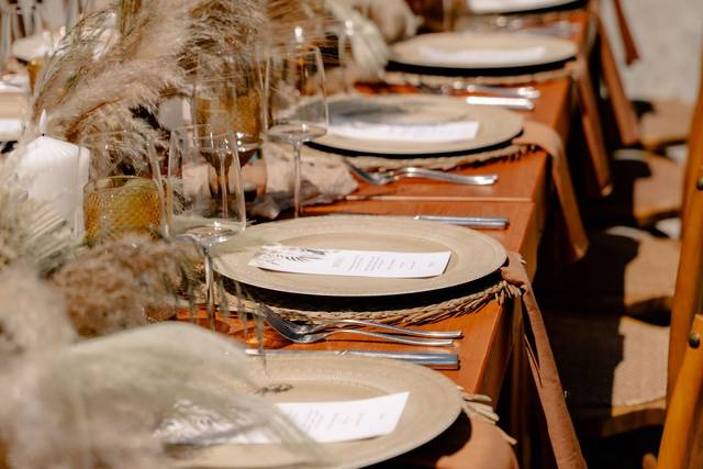 Al fresco Table