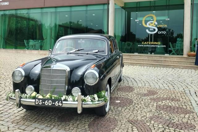 Mercedes 220S
