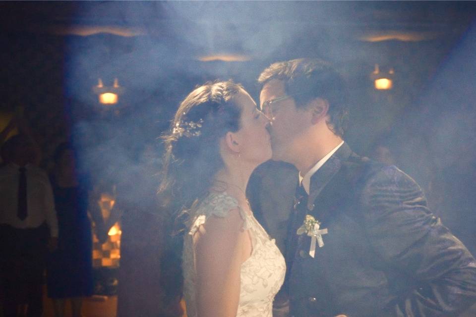 Beijo na Pista de Dança.