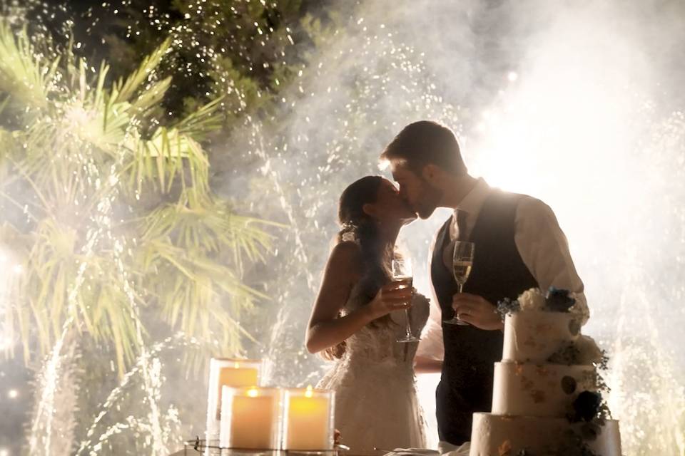 Beijo no Corte do Bolo