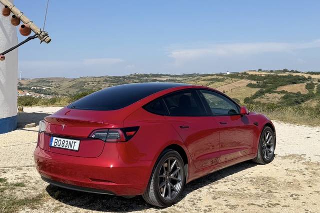 Tesla model 3
