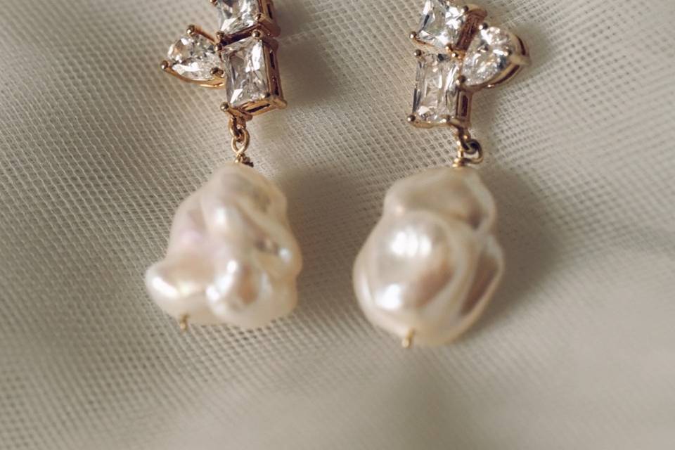 Bridal Earrings // 2026