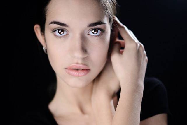 Cristina Neves Makeup