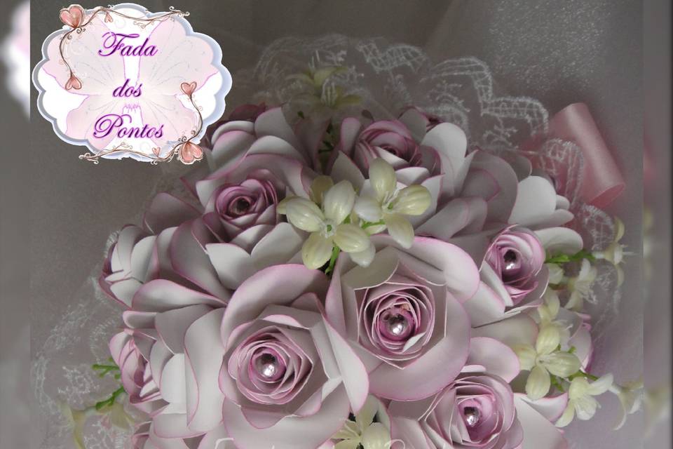 Bouquet rosas de papel