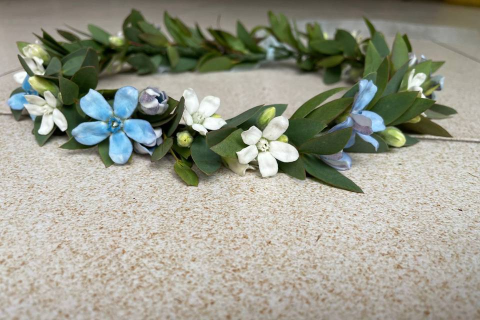 Coroa de flores para a cabeça