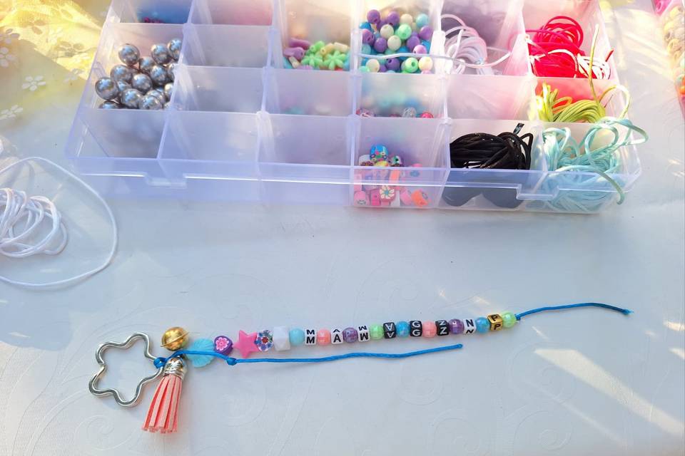 Atelier Bijuteria e Acessórios