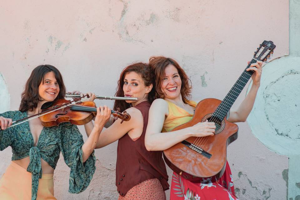 Trio FAYA