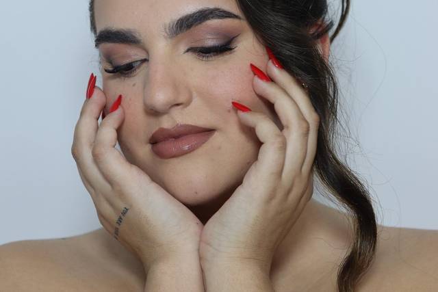 Penteado e maquilhagem