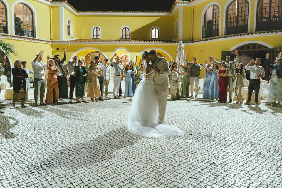 Dança dos noivos