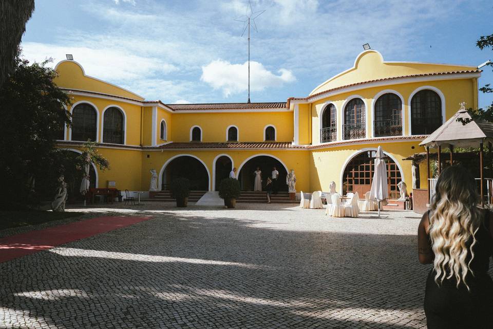 Restaurante Típico Manuela Borges