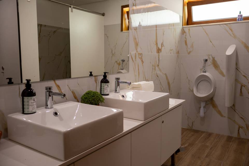 WC Mascolino