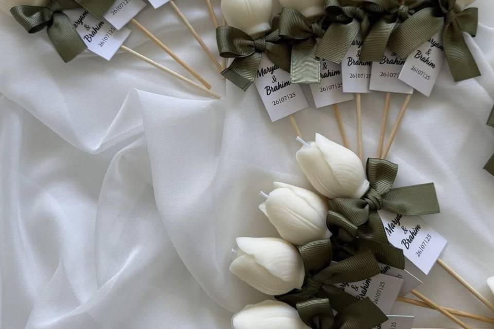 Velas em tulipa