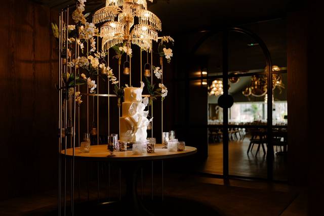 Mesa Bolo dos Noivos