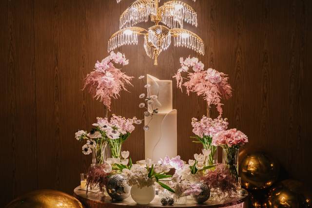 Mesa Bolo dos Noivos