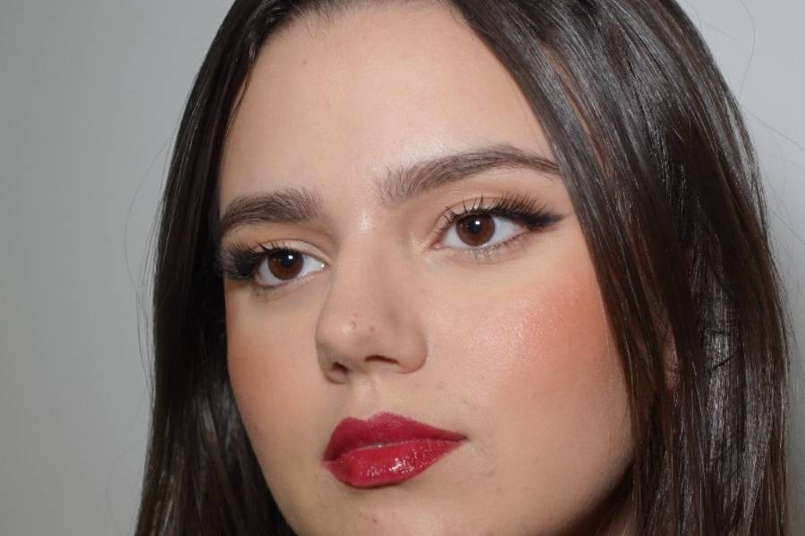 Full glam