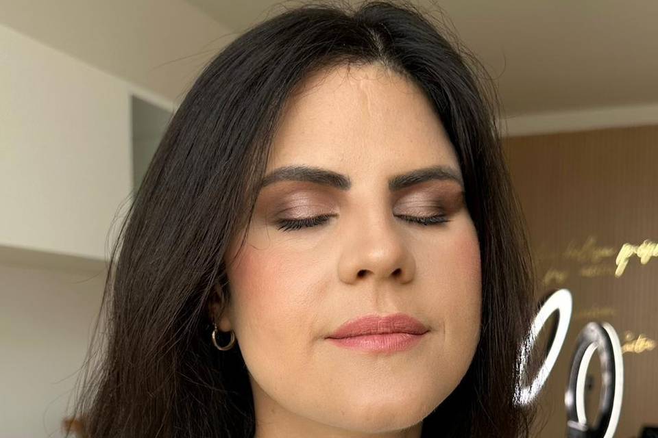 Makeup soft glam