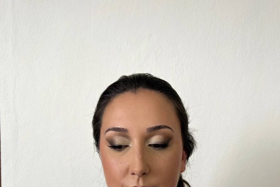 Cut-crease