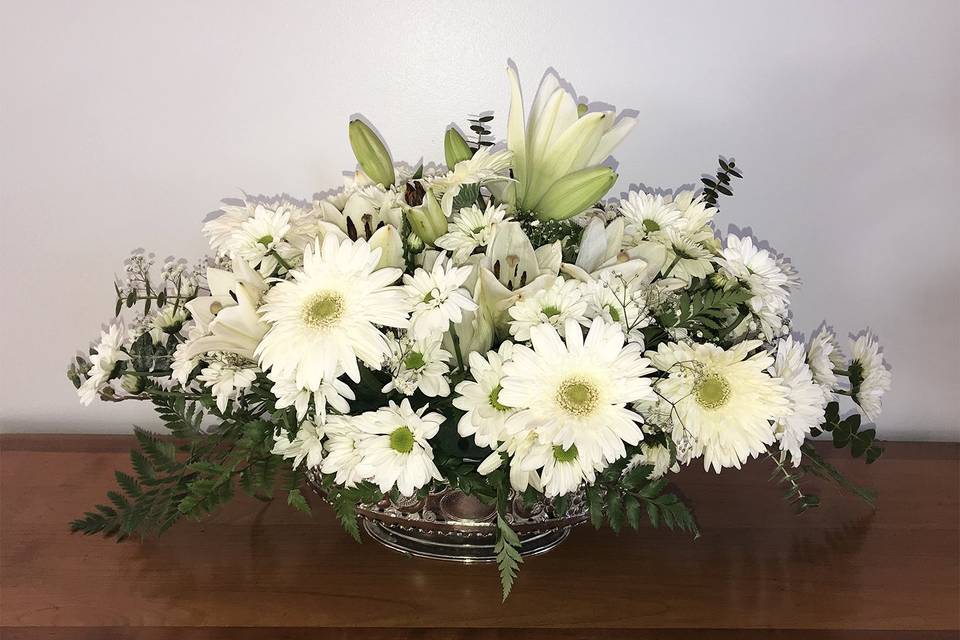 Arranjo floral baixo - branco