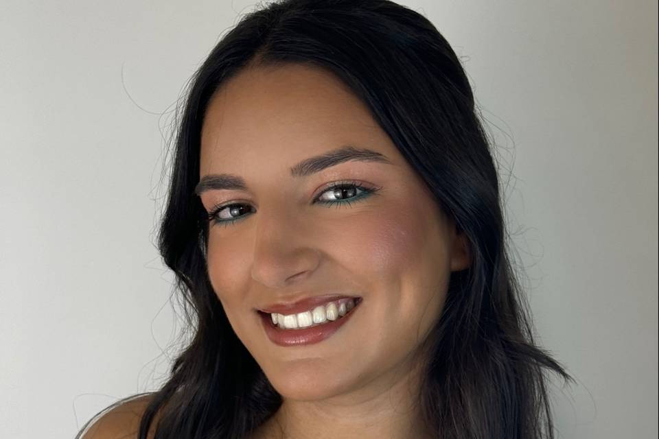 Laura Grosa Maquilhadora