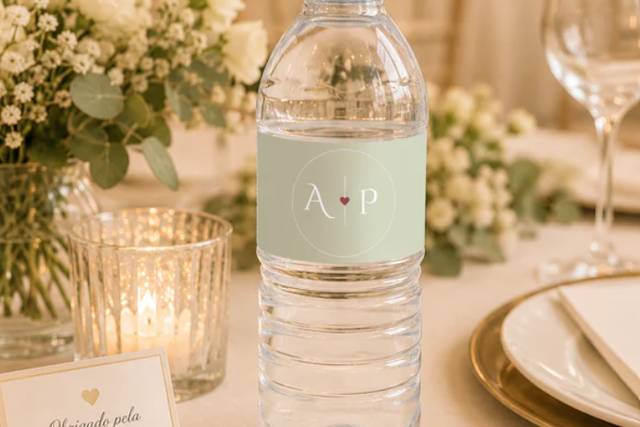 Garrafa de agua de 0.33cl  com