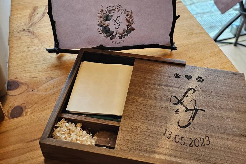 Rustic Wedding Planner