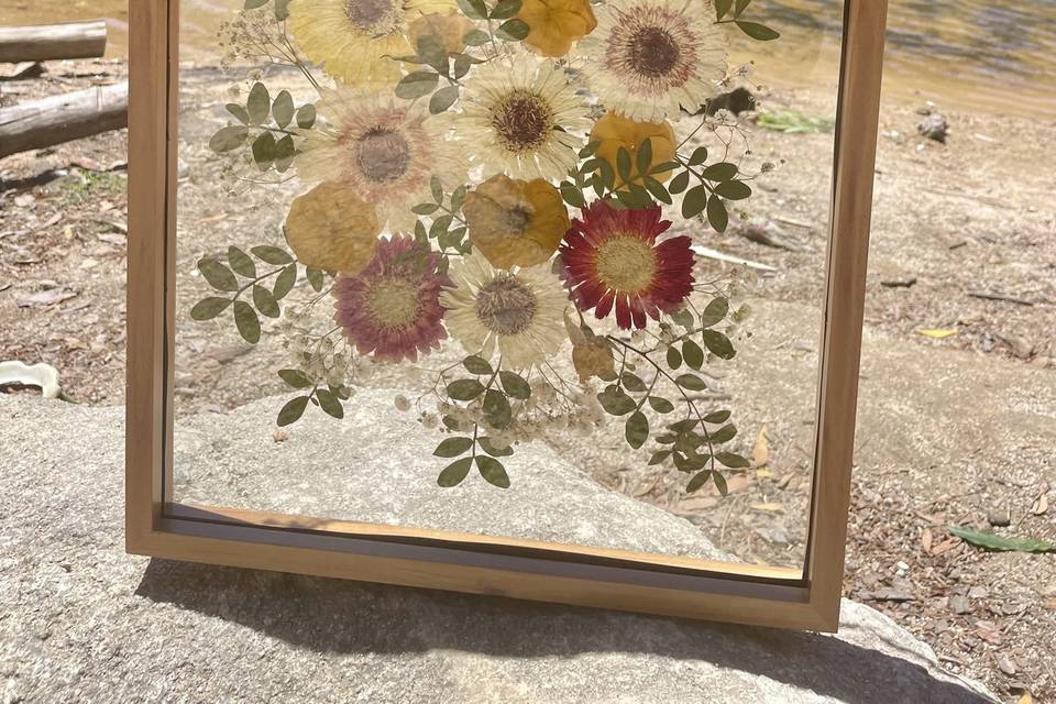 Moldura com Gérberas