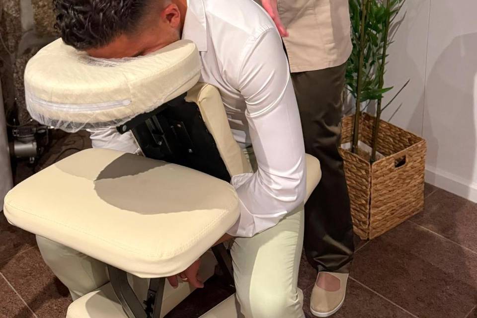 Massagem craniana e ombros