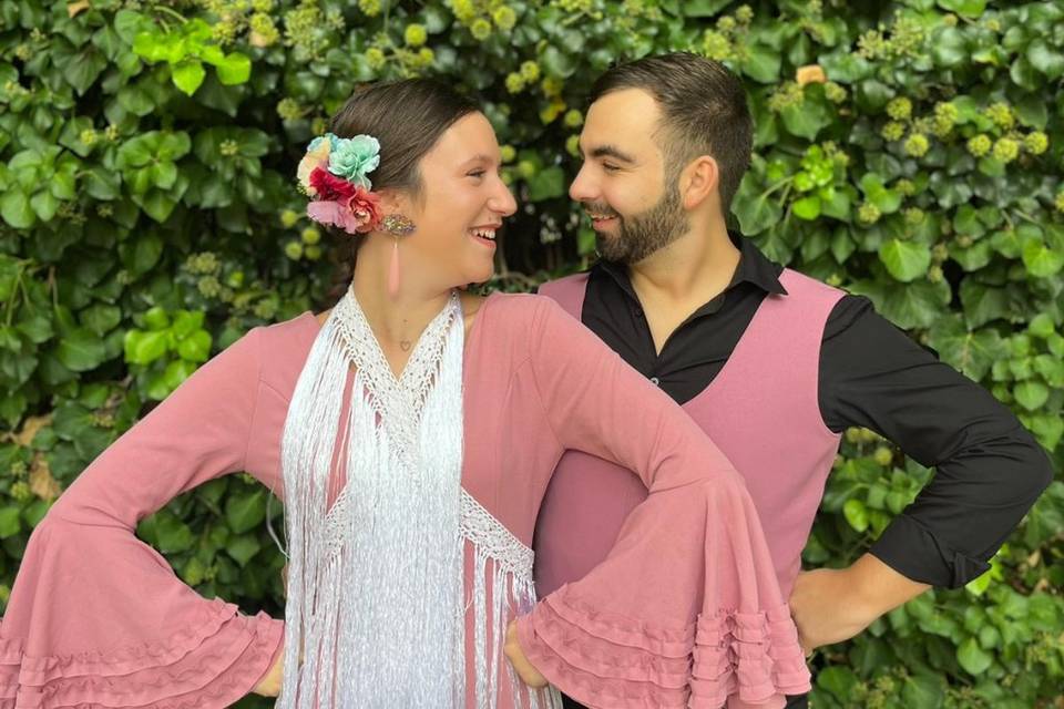 Esencia - Sevillanas y Flamenco