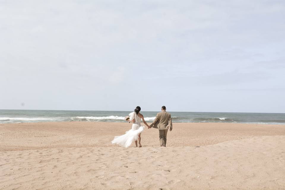 E essa casal na praia