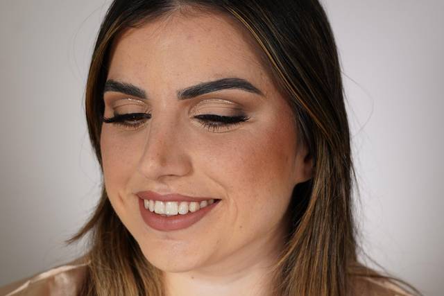 Maquilhagem com castanhos