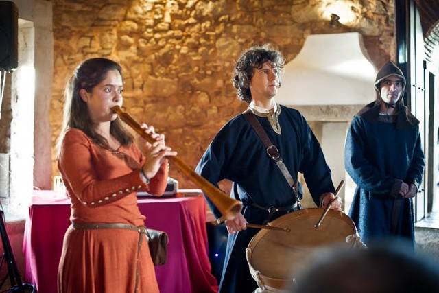 Serviços de música de época